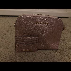 Michael Kors Cindy dome crossbody with wallet